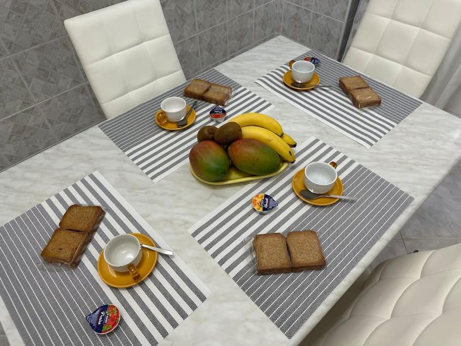 דירות ונטימיגליה Casa Eleonora: A 5 Min Dal Mare + Free Parking מראה חיצוני תמונה